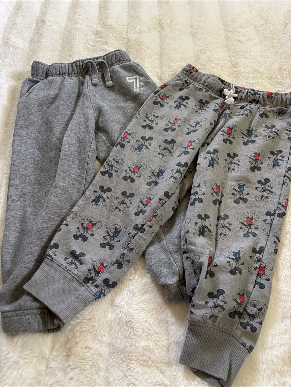 4T sweatpants